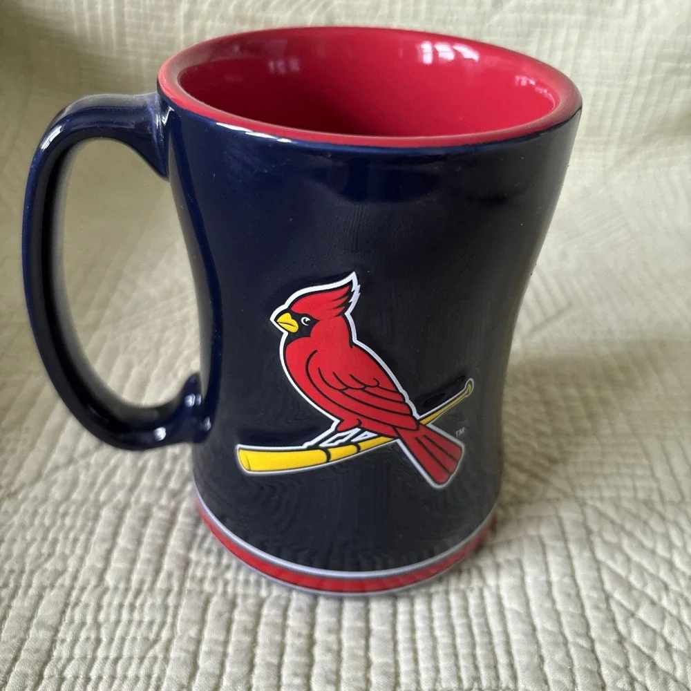 StLouis Cardinals Boelter Brands Ceramic Coffee Mug MLB Red Navy Baseball Sculpt